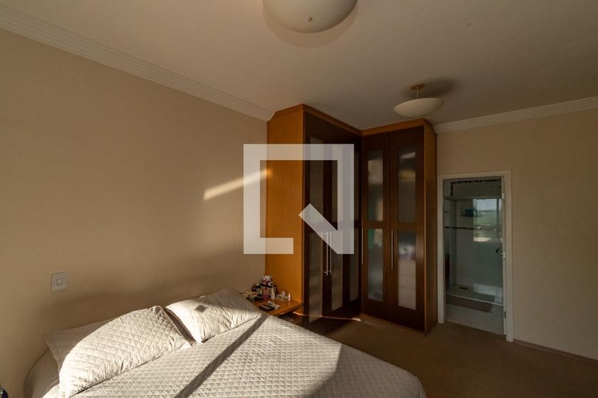 Casa à Venda - Lot. Alphaville Campinas , 4 Quartos,  520 m2 em , Campinas - sp | SoloBR