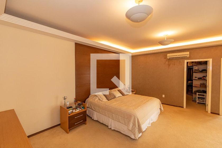 Casa à Venda - Lot. Alphaville Campinas , 4 Quartos,  520 m2 em , Campinas - sp | SoloBR