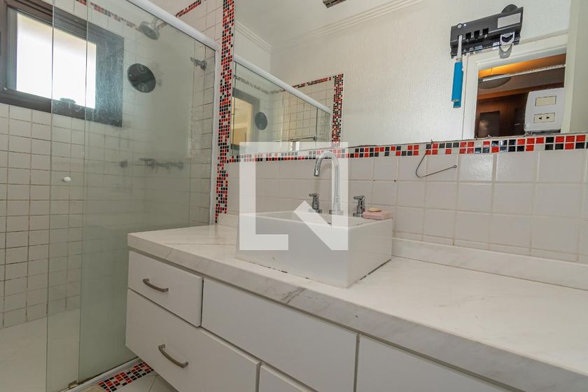 Casa à Venda - Lot. Alphaville Campinas , 4 Quartos,  520 m2 em , Campinas - sp | SoloBR