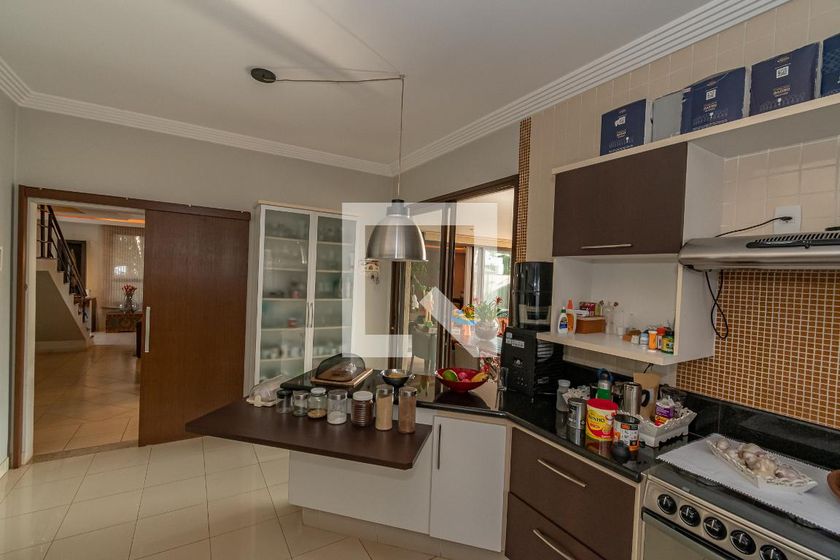 Casa à Venda - Lot. Alphaville Campinas , 4 Quartos,  520 m2 em , Campinas - sp | SoloBR
