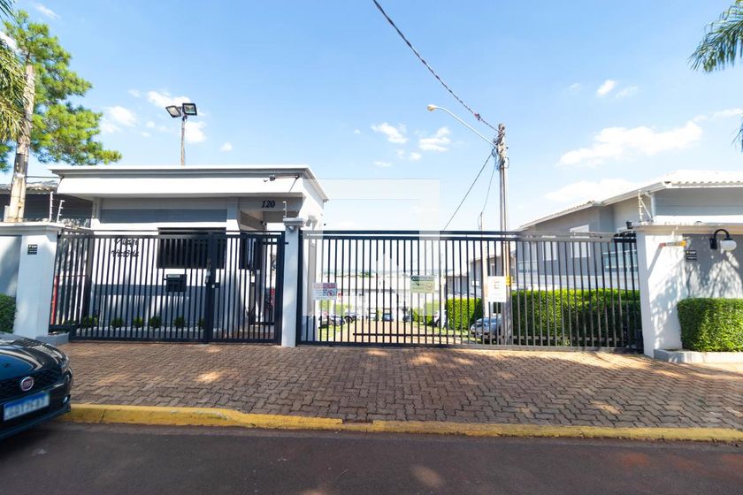 Casa à Venda - Mansões Santo Antônio, 2 Quartos,  150 m2 em , Campinas - sp | SoloBR