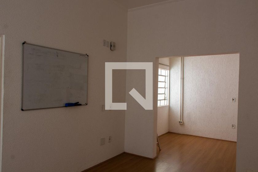 Casa à Venda - Bosque, 3 Quartos,  228 m2 em , Campinas - sp | SoloBR