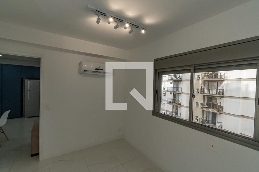 Apartamento à Venda - Cambuí, 1 Quarto,  42 m2 em , Campinas - sp | SoloBR