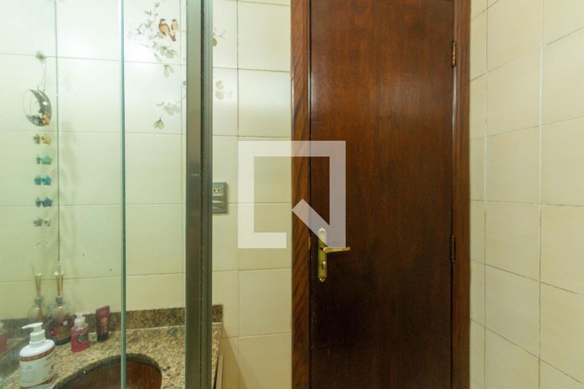 Casa, 3 quartos, 250 m² - Foto 47