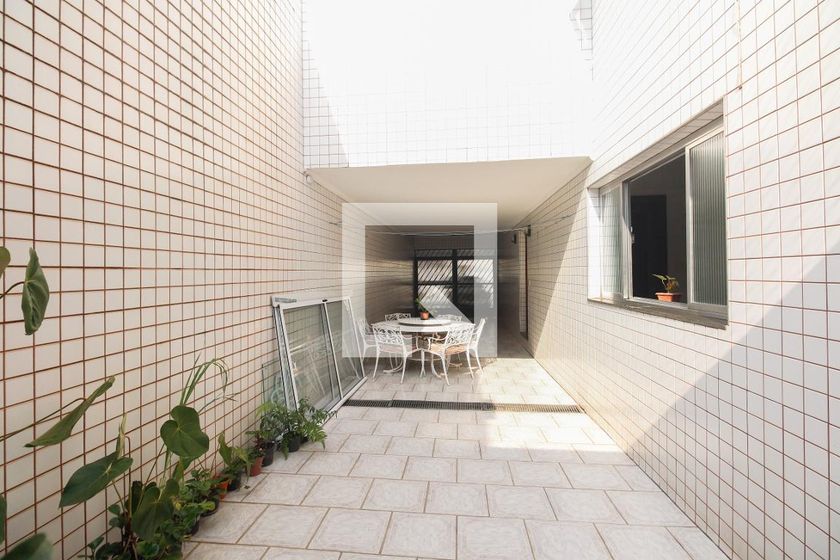 Casa, 4 quartos, 300 m² - Foto 79