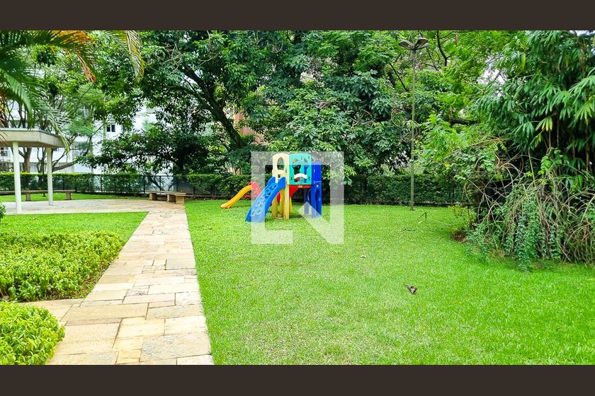Apartamento, 3 quartos, 200 m² - Foto 167