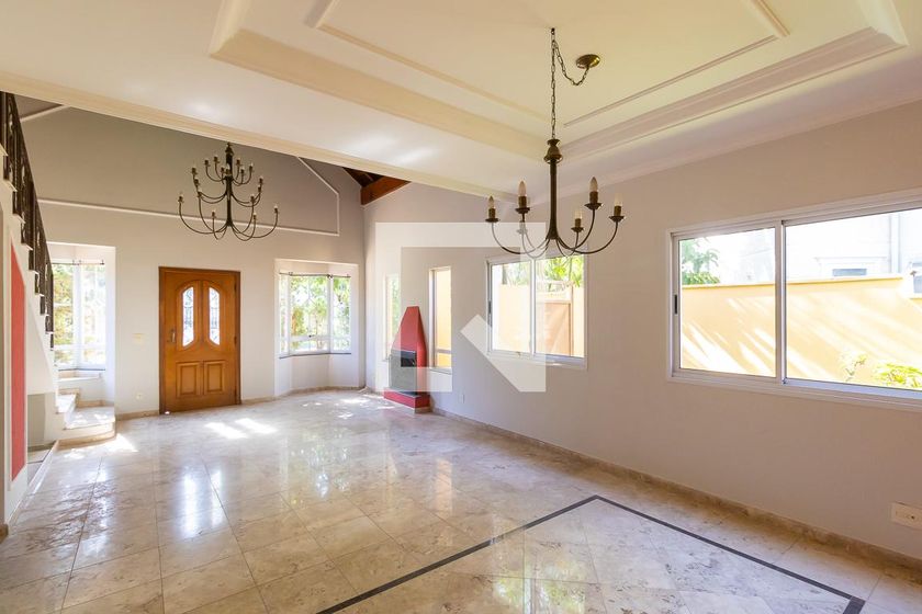 Casa à Venda - Lot. Alphaville Campinas, 3 Quartos,  330 m2 em , Campinas - sp | SoloBR