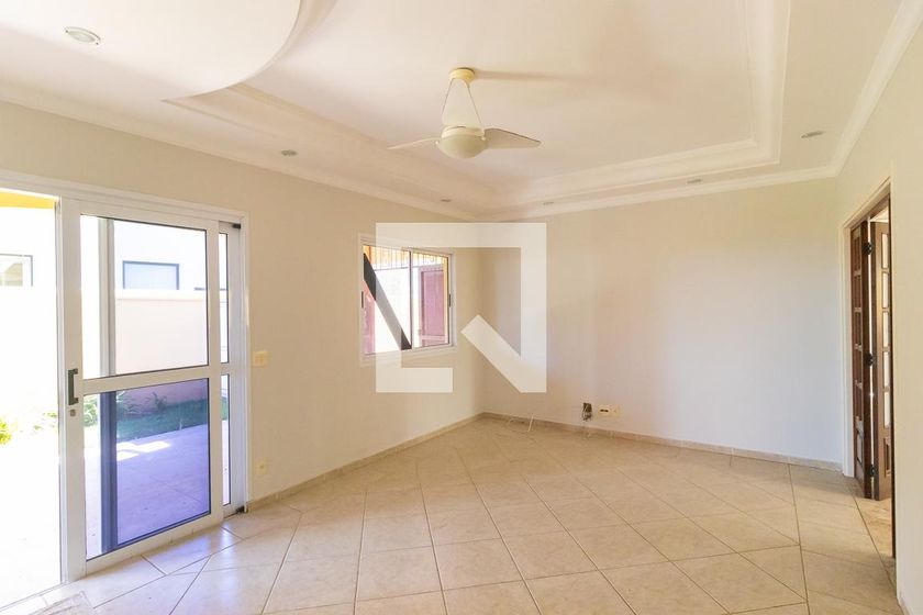 Casa à Venda - Lot. Alphaville Campinas, 3 Quartos,  330 m2 em , Campinas - sp | SoloBR