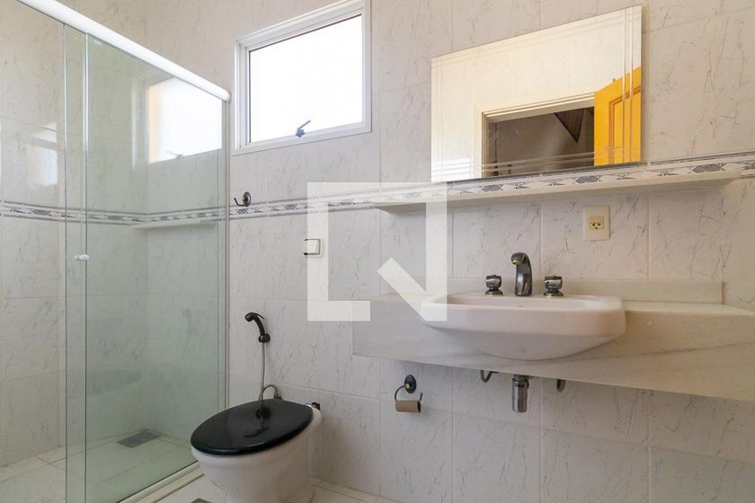 Casa à Venda - Lot. Alphaville Campinas, 3 Quartos,  330 m2 em , Campinas - sp | SoloBR