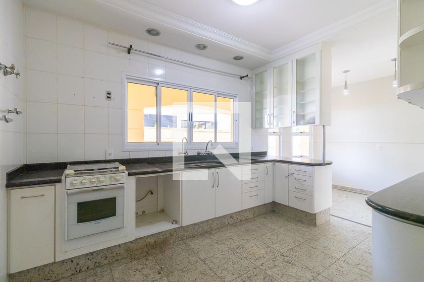 Casa à Venda - Lot. Alphaville Campinas, 3 Quartos,  330 m2 em , Campinas - sp | SoloBR