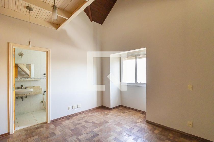 Casa à Venda - Lot. Alphaville Campinas, 3 Quartos,  330 m2 em , Campinas - sp | SoloBR