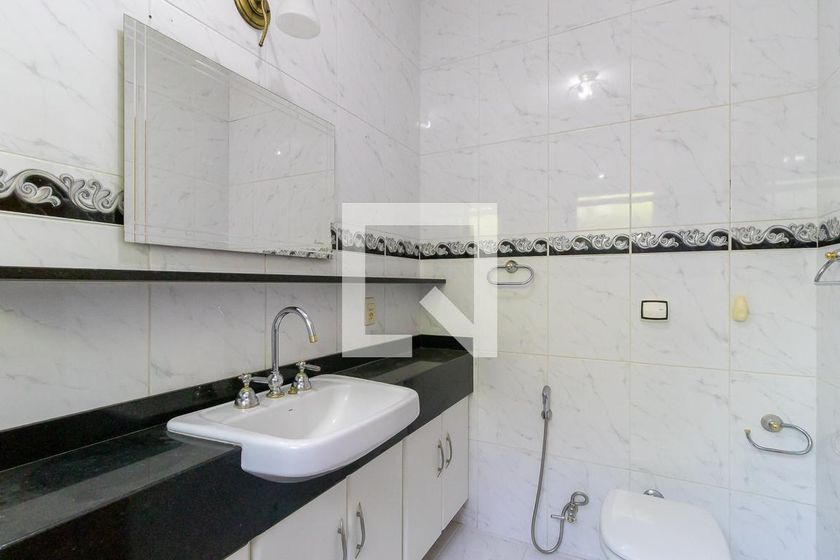 Casa à Venda - Lot. Alphaville Campinas, 3 Quartos,  330 m2 em , Campinas - sp | SoloBR