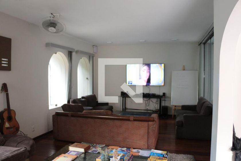 Casa, 6 quartos, 400 m² - Foto 1