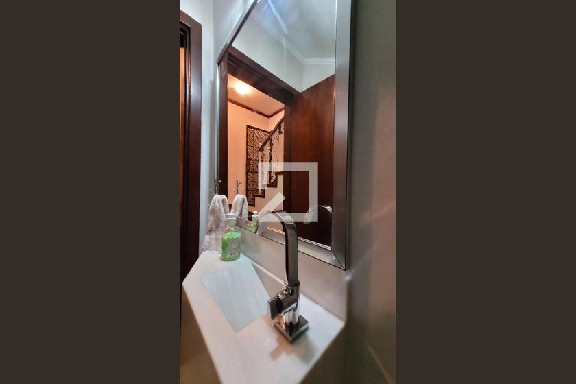 Casa à Venda - Jardim Santana, 5 Quartos,  2234 m2 em , Campinas - sp | SoloBR