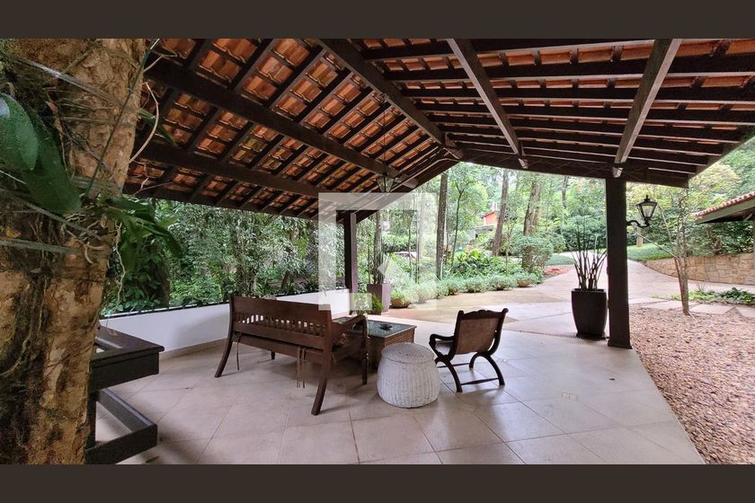 Casa à Venda - Jardim Santana, 5 Quartos,  2234 m2 em , Campinas - sp | SoloBR