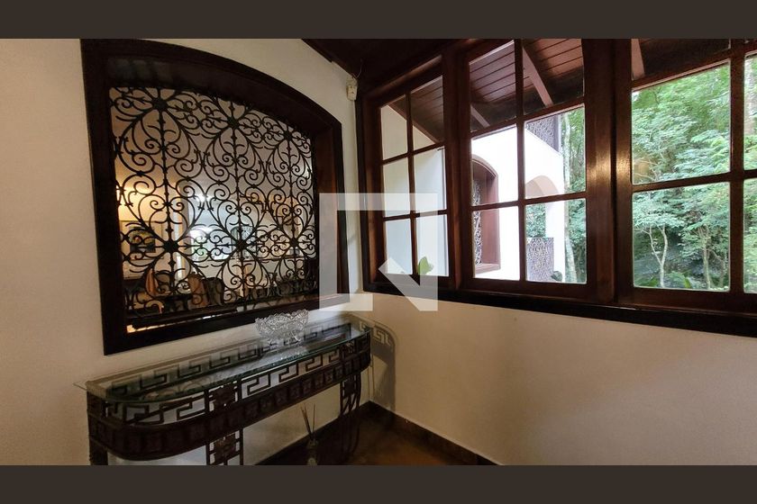 Casa à Venda - Jardim Santana, 5 Quartos,  2234 m2 em , Campinas - sp | SoloBR