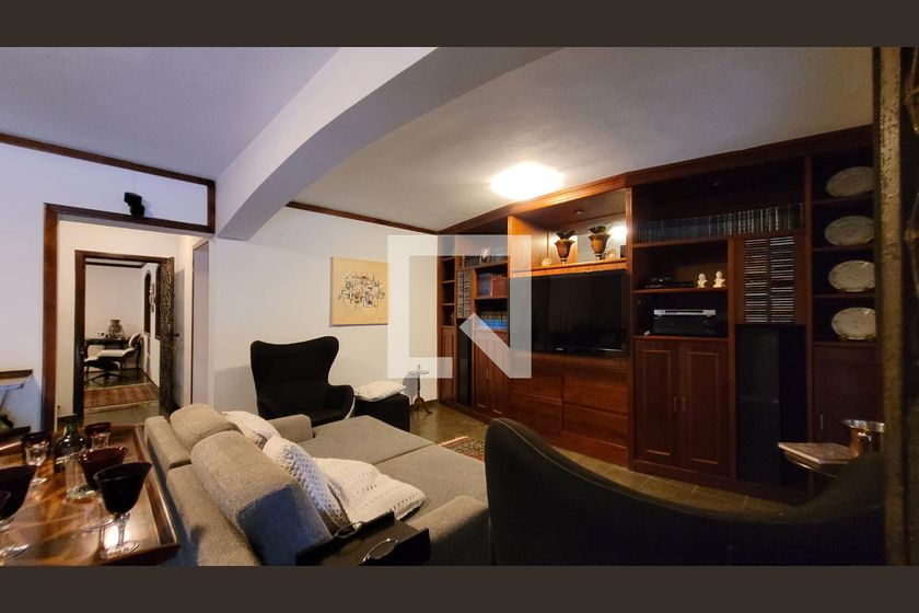Casa à Venda - Jardim Santana, 5 Quartos,  2234 m2 em , Campinas - sp | SoloBR