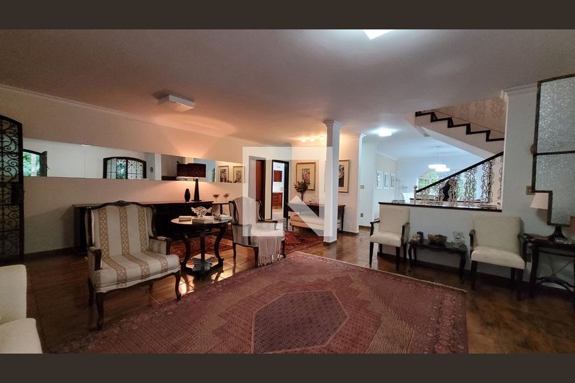 Casa à Venda - Jardim Santana, 5 Quartos,  2234 m2 em , Campinas - sp | SoloBR