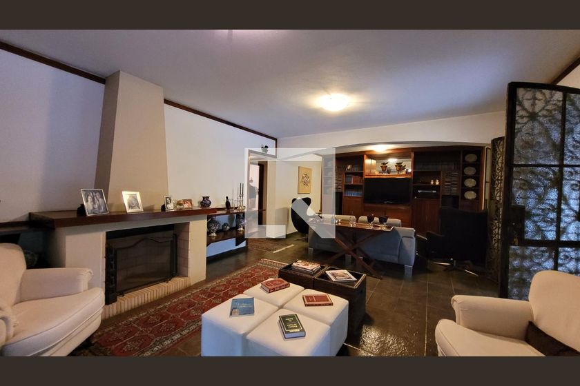 Casa à Venda - Jardim Santana, 5 Quartos,  2234 m2 em , Campinas - sp | SoloBR