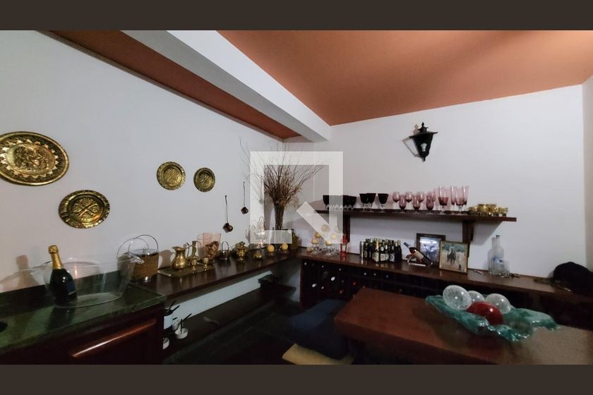 Casa à Venda - Jardim Santana, 5 Quartos,  2234 m2 em , Campinas - sp | SoloBR