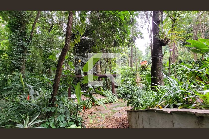 Casa à Venda - Jardim Santana, 5 Quartos,  2234 m2 em , Campinas - sp | SoloBR