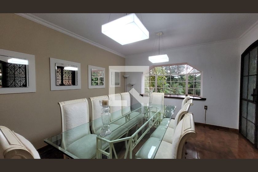 Casa à Venda - Jardim Santana, 5 Quartos,  2234 m2 em , Campinas - sp | SoloBR
