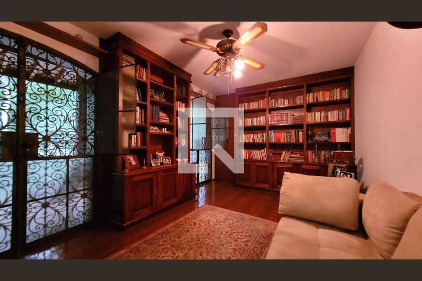 Casa à Venda - Jardim Santana, 5 Quartos,  2234 m2 em , Campinas - sp | SoloBR