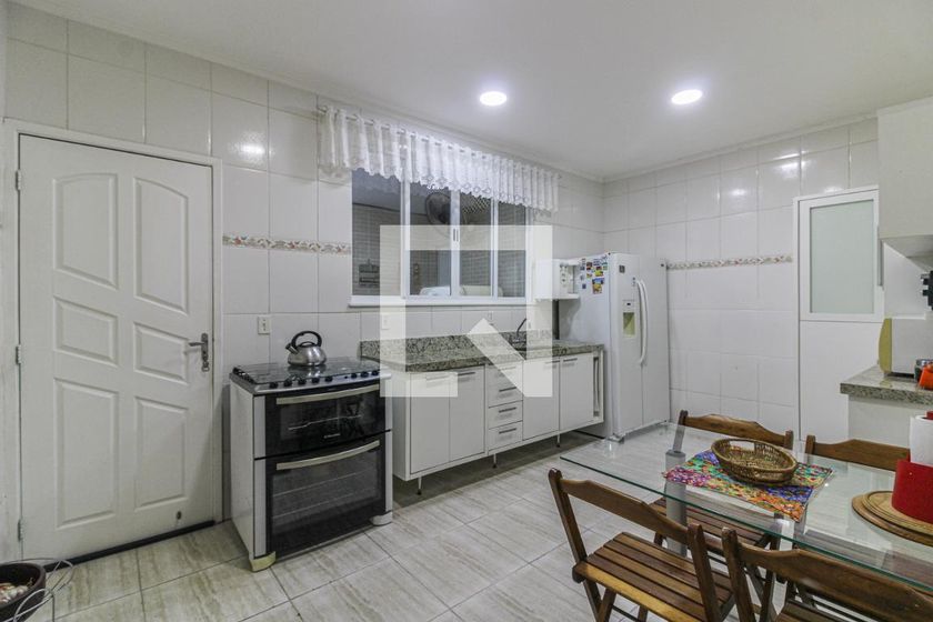 Casa, 5 quartos, 220 m² - Foto 46
