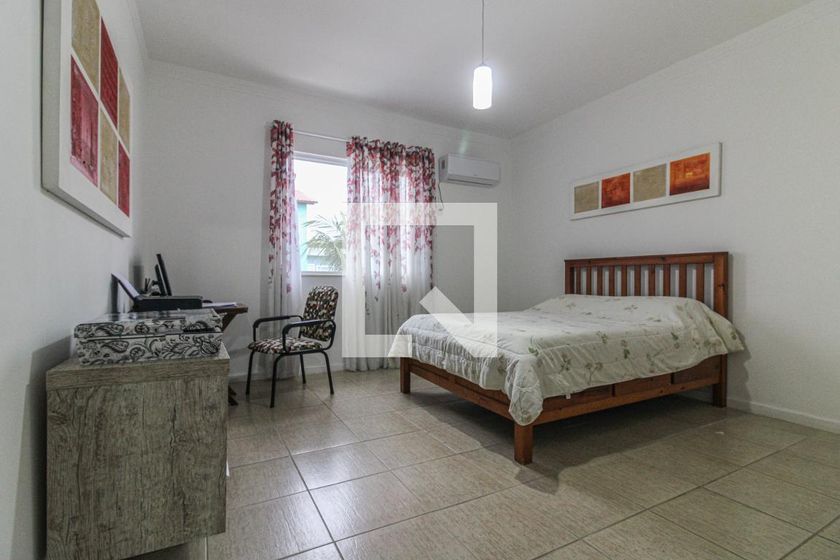 Casa, 5 quartos, 220 m² - Foto 17
