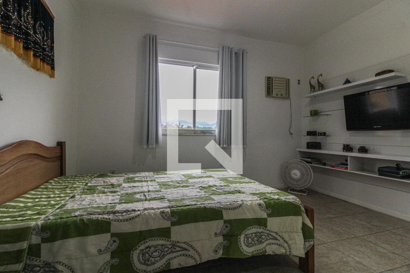 Casa, 5 quartos, 220 m² - Foto 25