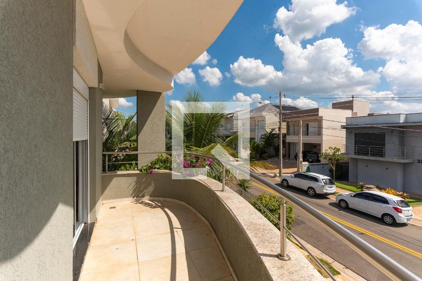 Casa à Venda - Swiss Park, 4 Quartos,  320 m2 em , Campinas - sp | SoloBR