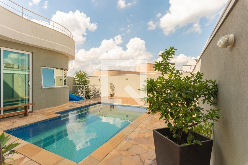 Casa à Venda - Swiss Park, 4 Quartos,  320 m2 em , Campinas - sp | SoloBR