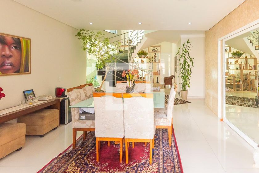 Casa à Venda - Swiss Park, 4 Quartos,  320 m2 em , Campinas - sp | SoloBR