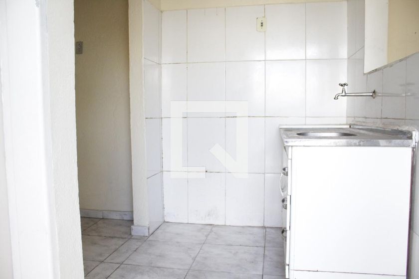 Casa, 1 quarto, 300 m² - Foto 31
