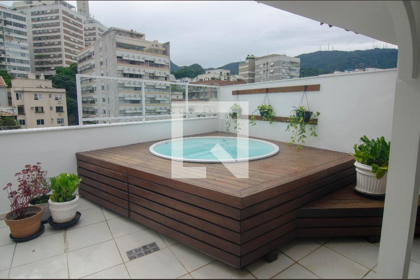 Cobertura, 3 quartos, 216 m² - Foto 41