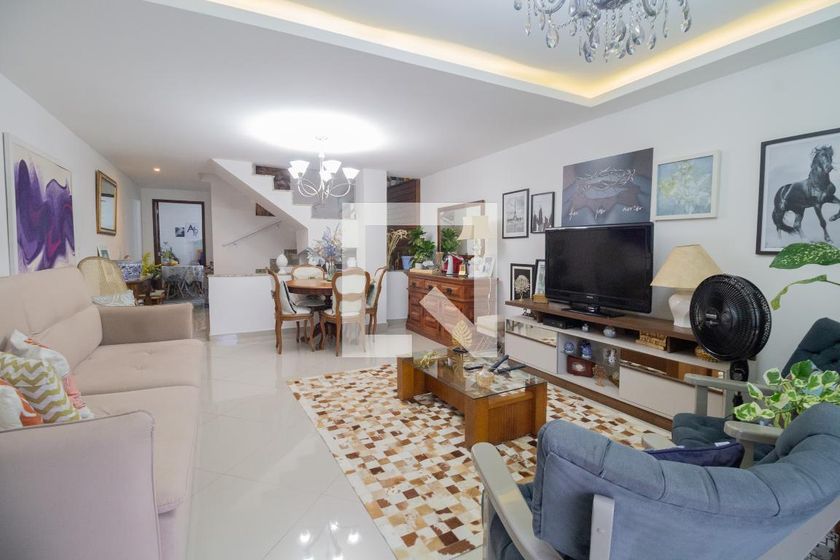 Casa, 4 quartos, 200 m² - Foto 1