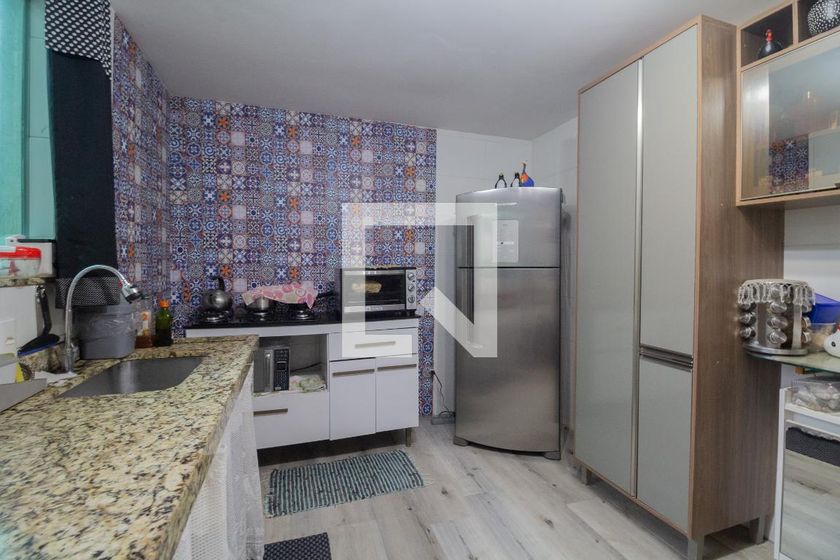 Casa, 4 quartos, 200 m² - Foto 47