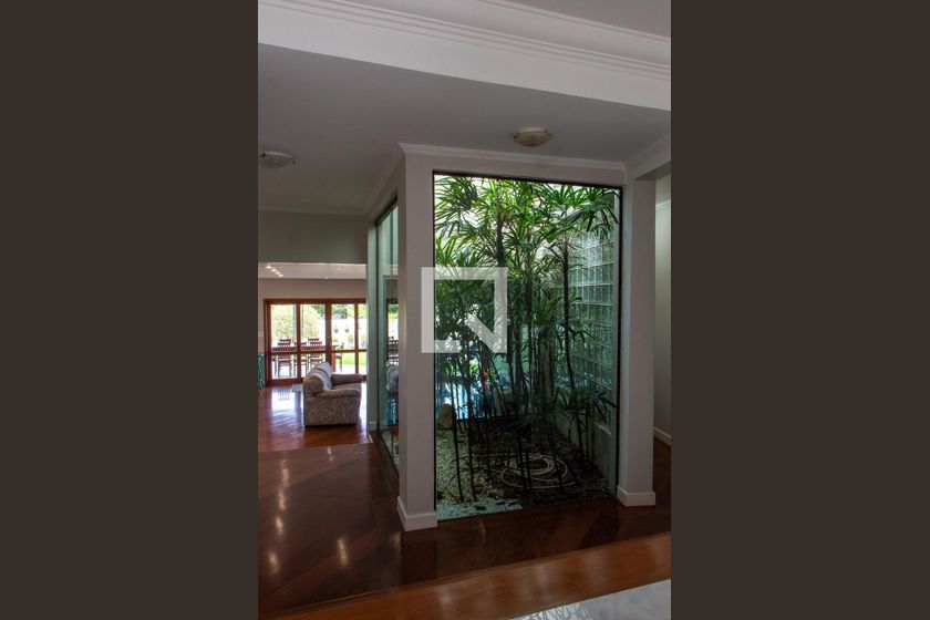 Casa à Venda - Centro, 4 Quartos,  422 m2 em , Campinas - sp | SoloBR