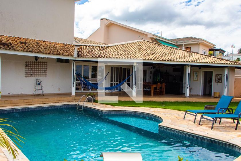 Casa à Venda - Centro, 4 Quartos,  422 m2 em , Campinas - sp | SoloBR