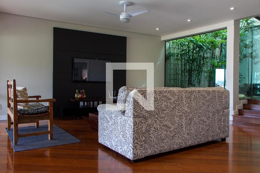 Casa à Venda - Centro, 4 Quartos,  422 m2 em , Campinas - sp | SoloBR