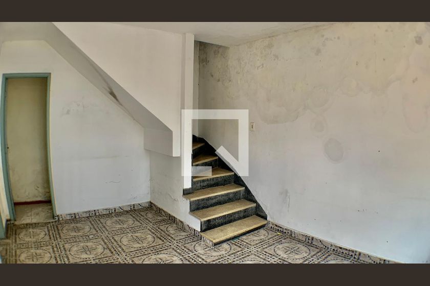Casa, 5 quartos, 232 m² - Foto 3