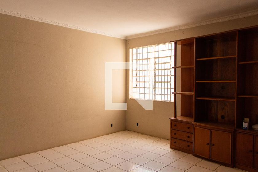 Casa à Venda - Guanabara, 5 Quartos,  561 m2 em , Campinas - sp | SoloBR
