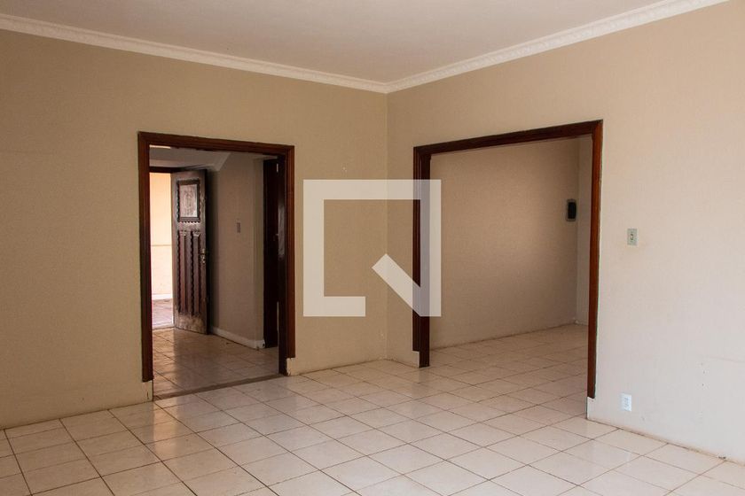 Casa à Venda - Guanabara, 5 Quartos,  561 m2 em , Campinas - sp | SoloBR