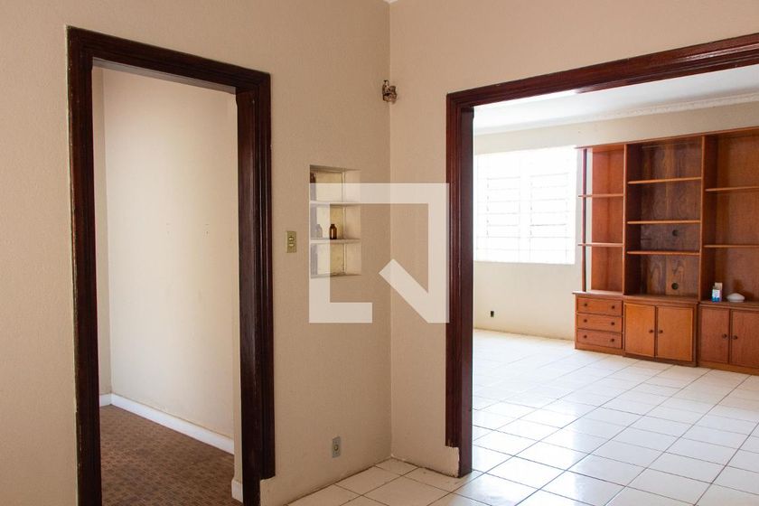 Casa à Venda - Guanabara, 5 Quartos,  561 m2 em , Campinas - sp | SoloBR