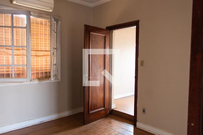 Casa à Venda - Guanabara, 5 Quartos,  561 m2 em , Campinas - sp | SoloBR