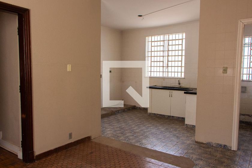 Casa à Venda - Guanabara, 5 Quartos,  561 m2 em , Campinas - sp | SoloBR