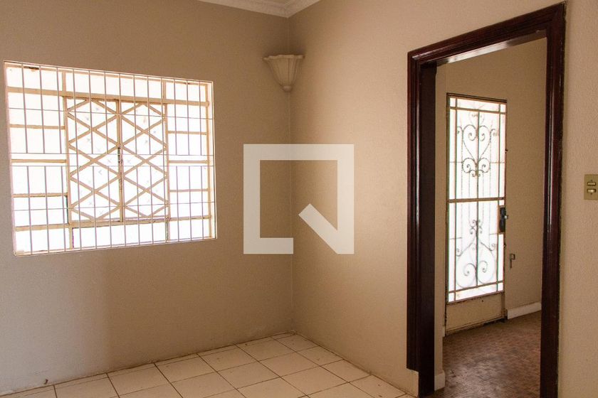 Casa à Venda - Guanabara, 5 Quartos,  561 m2 em , Campinas - sp | SoloBR
