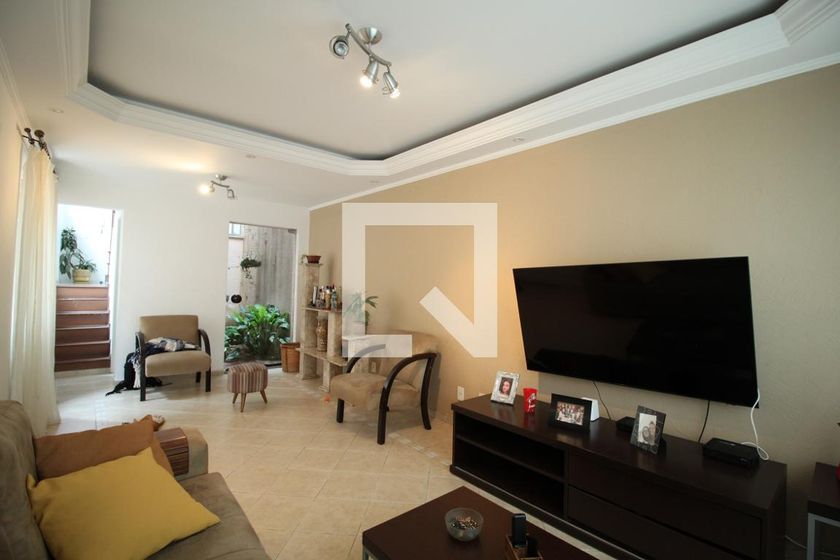 Casa, 6 quartos, 200 m² - Foto 3