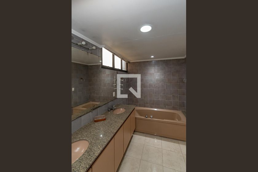 Apartamento à Venda - Cambuí, 4 Quartos,  400 m2 em , Campinas - sp | SoloBR