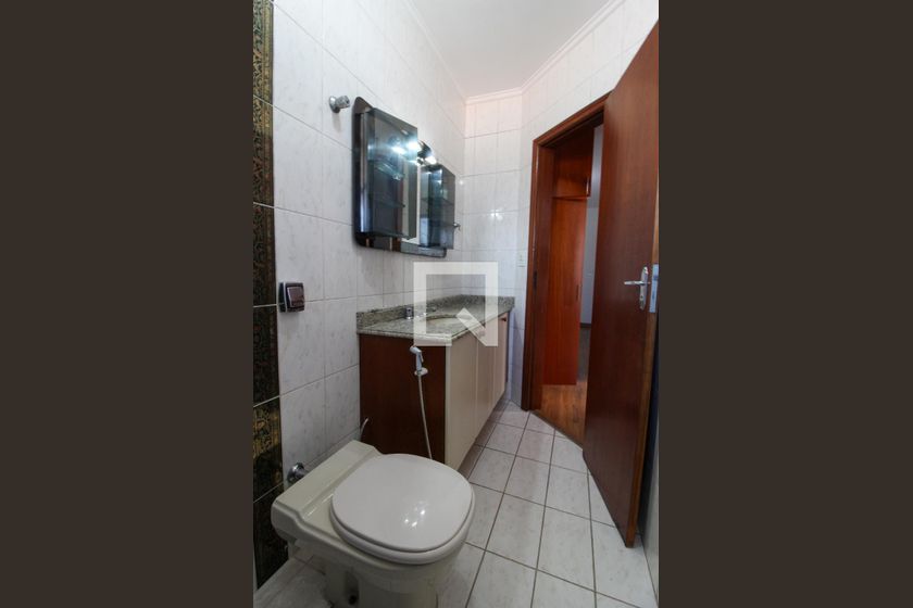 Casa, 4 quartos, 300 m² - Foto 37